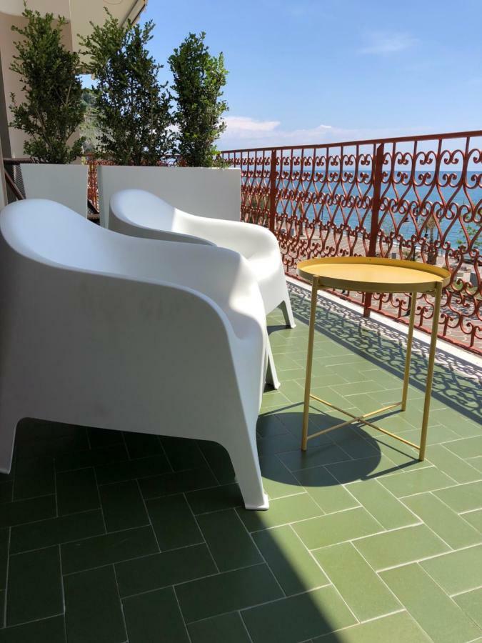 B&B Don Giovanni Майори Экстерьер фото